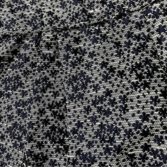 Trina Turk Womens 6 Fairlawn Floral Jacquard Dress Navy Blue Fit Flare EUC Lined - Picture 4 of 8